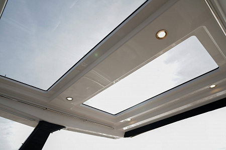 Катер X-Yachts X-Power 33C